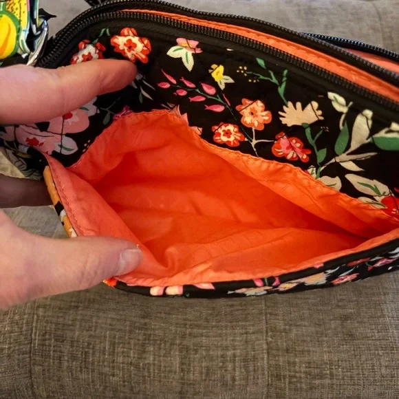 Vera Bradley Black Floral Crossbody Bag - Picture 5 of 6